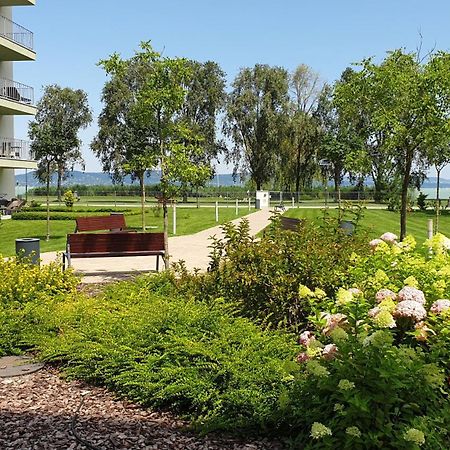 Lelle Resort Cb34 Balatonlelle Exterior photo