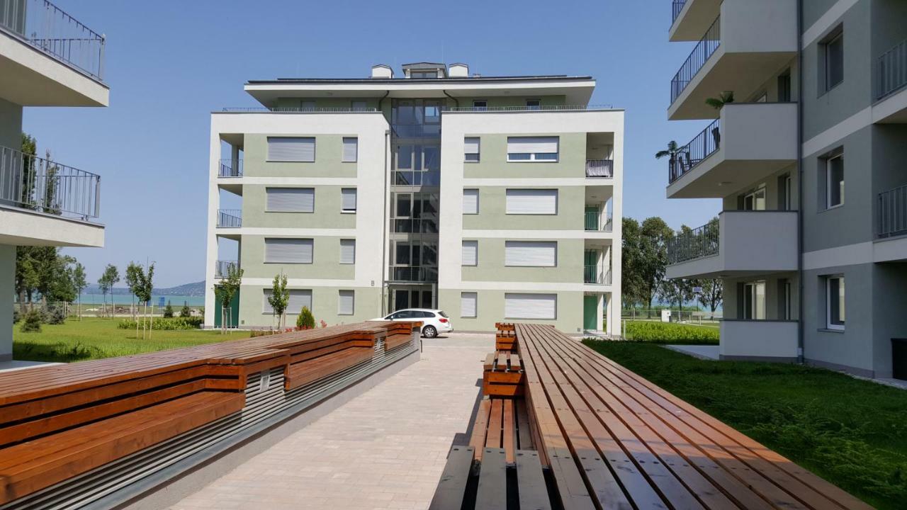 Lelle Resort Cb34 Balatonlelle Exterior photo
